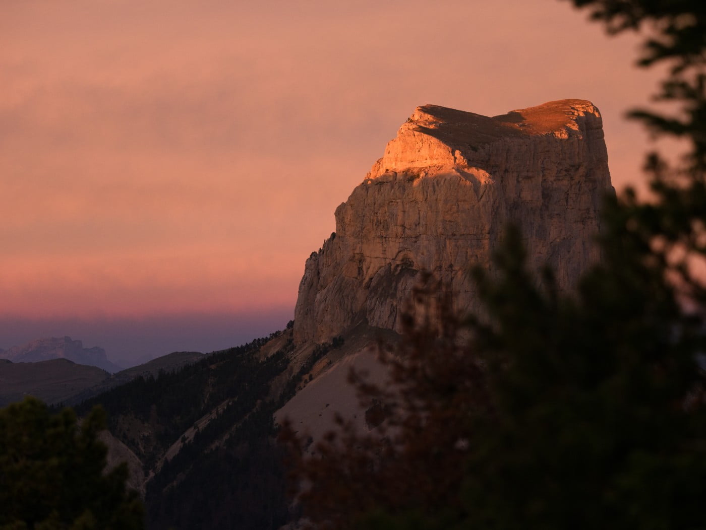 mont aiguille coucher de soleil mont aiguille vercors mont aiguille coucher de soleil