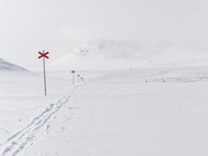 kungsleden hiver croix rouge kungsleden
