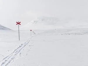 kungsleden hiver croix rouge kungsleden