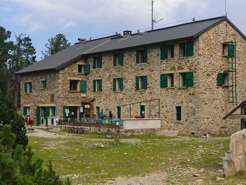 refuge cortalets randonnée canigou refuge cortalets