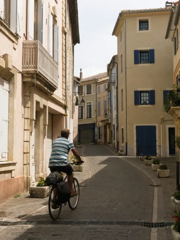 ruelle saint gilles vélo camargue ruelle-saint-gilles
