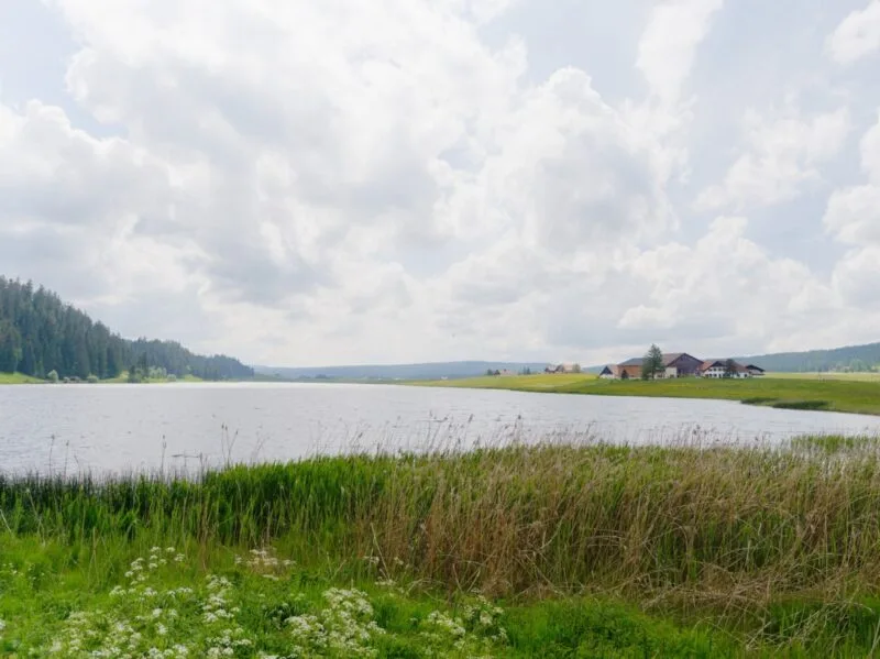 lac des tailleres vallee brevine velo