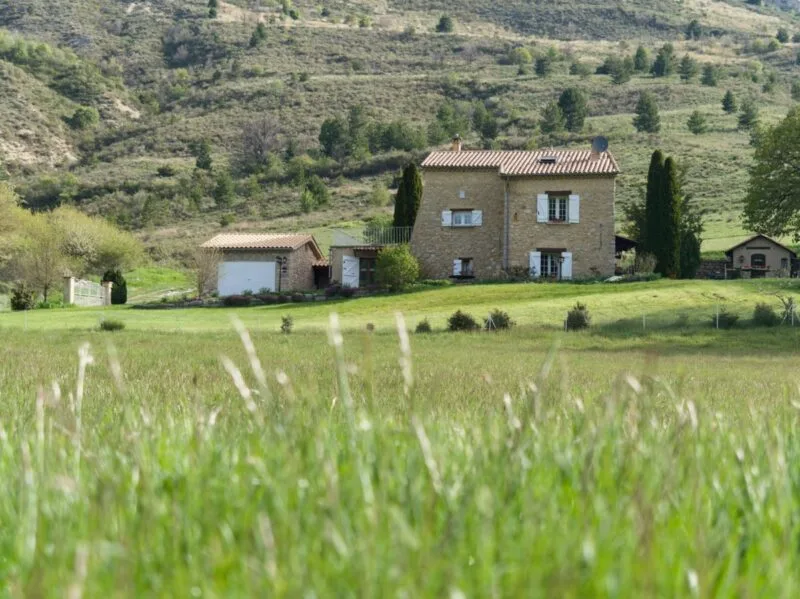 maison-haute-provence-massif-des-monges-col-fontbelle maison haute provence massif des monges col fontbelle