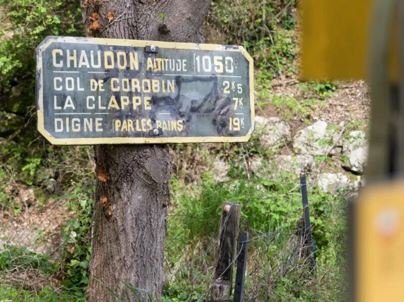 vieux panneau col corobin vieux panneau col corobin